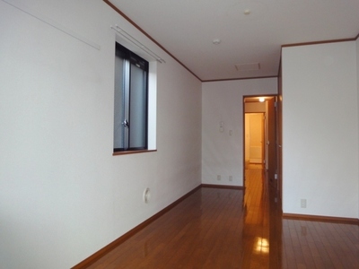 Living and room. Flooring. 8 Pledge of Western-style