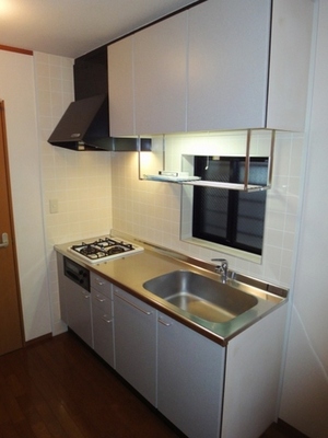 Kitchen. 2-neck Gasukitchin