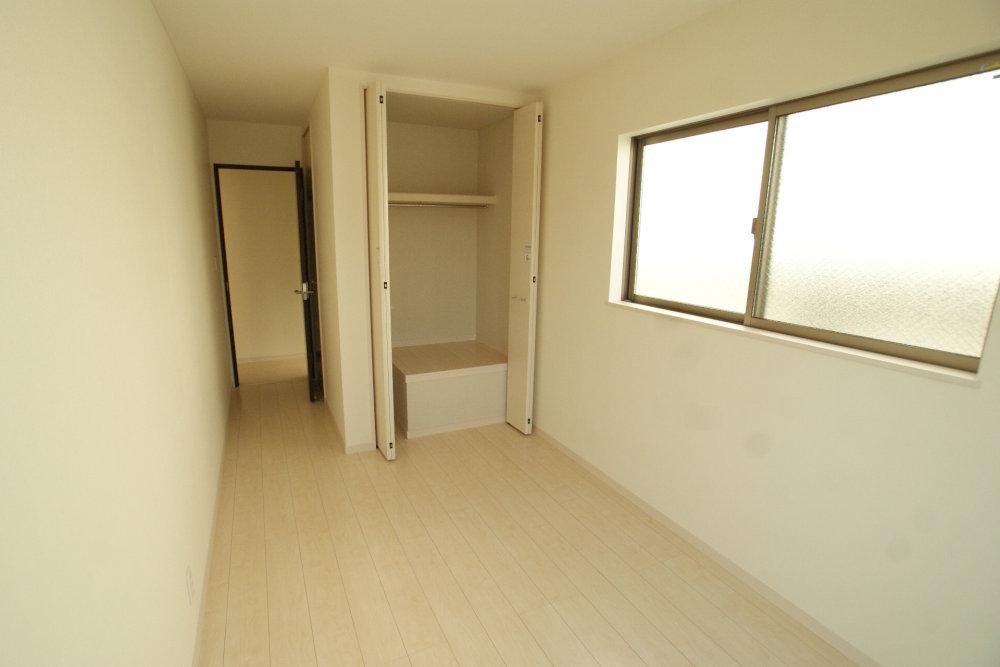 Same specifications photos (Other introspection). It will be the construction example of Western-style. It comes with each room accommodating.