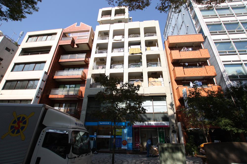 Local appearance photo. Quake-resistance standards conformity certification acquisition Allowed