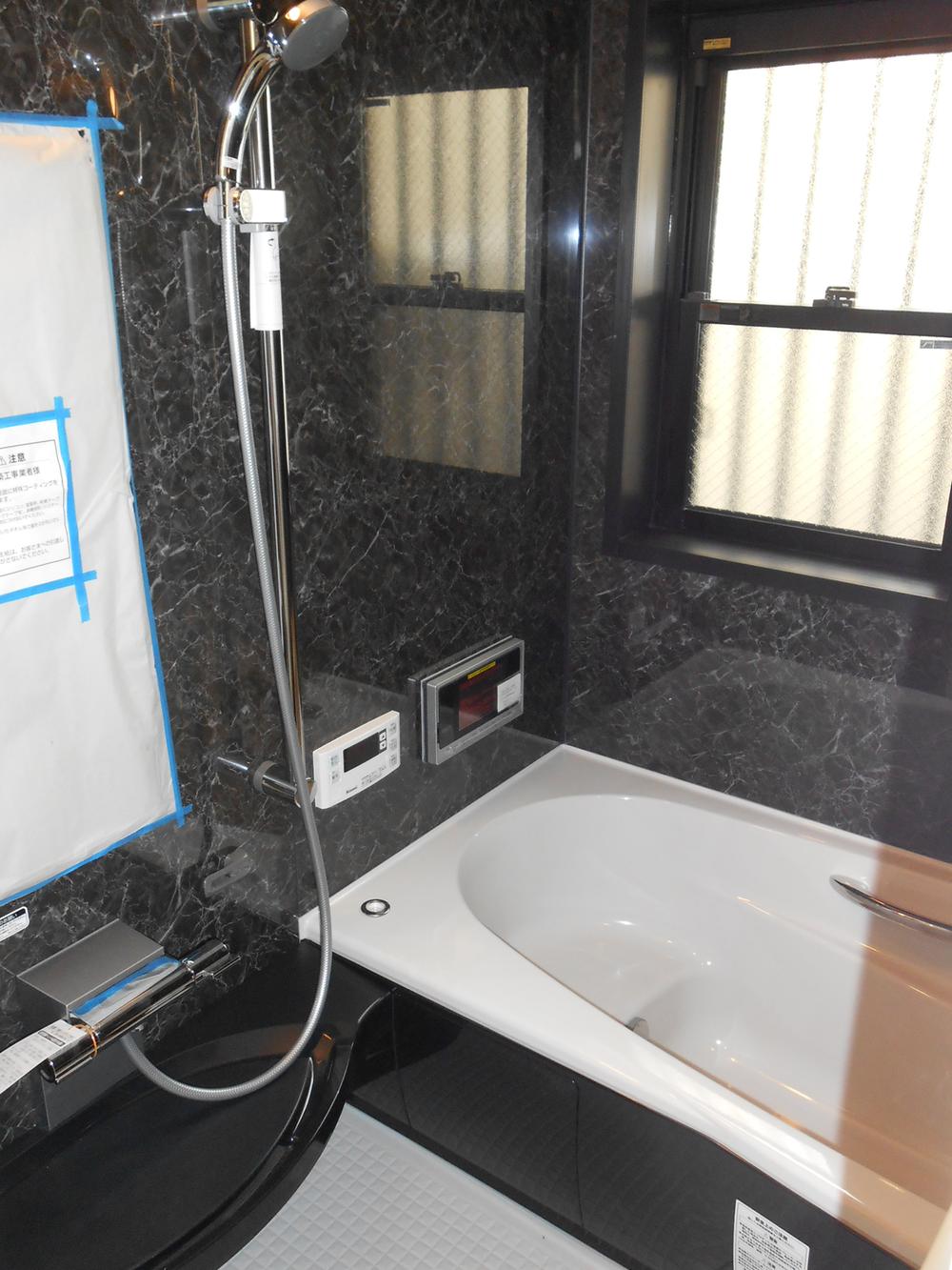 Bathroom. LCD color TV with bathroom (June 2013) Shooting