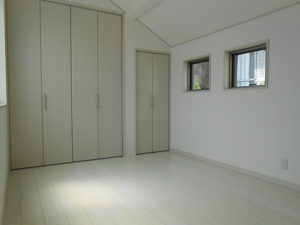 Non-living room. Room (June 2013) Shooting