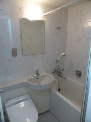 Bath. Unit bus of bright colors