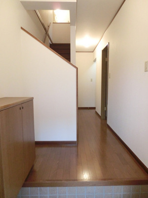 Entrance. Entrance hall