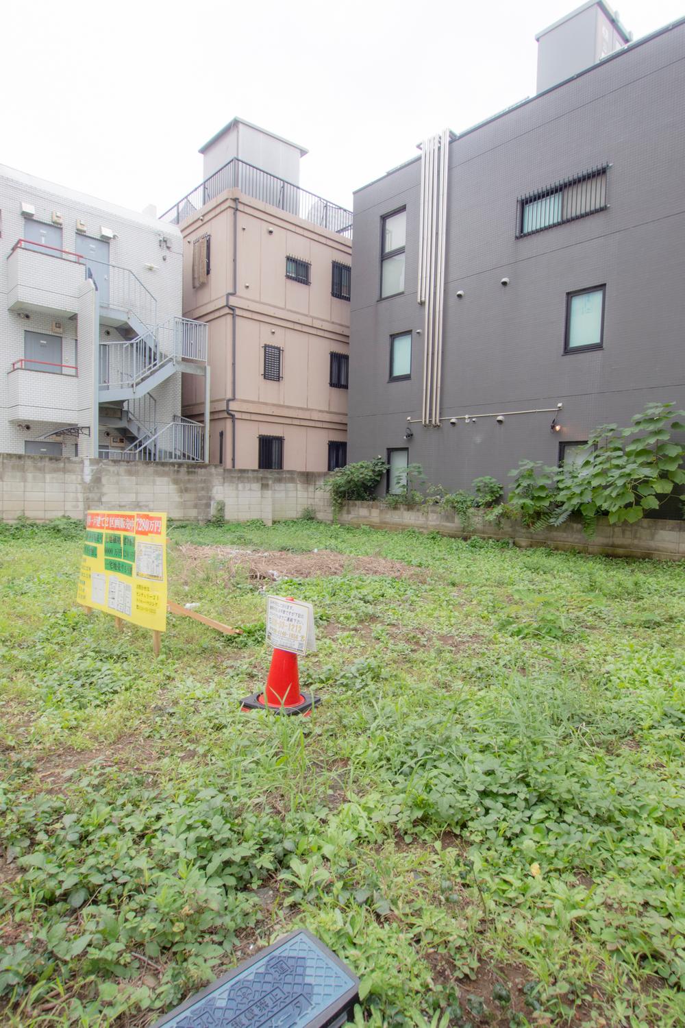 Local appearance photo