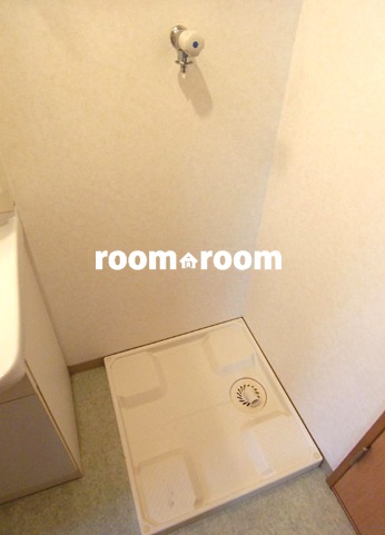 Other Equipment. Washing pan