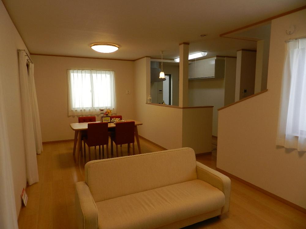 Living. Counter Type