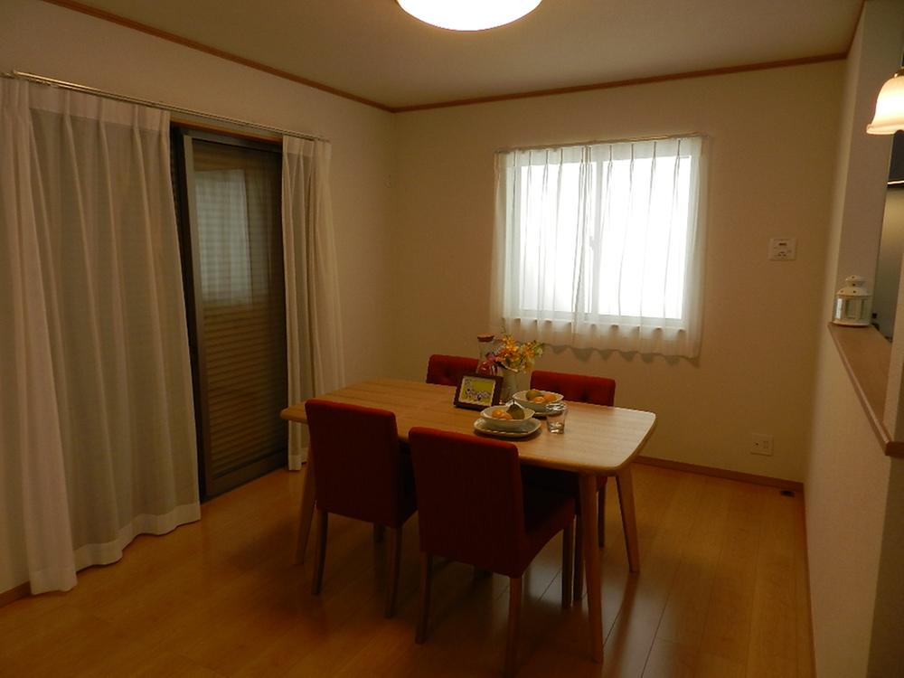 Living. It is bright, south-facing. 