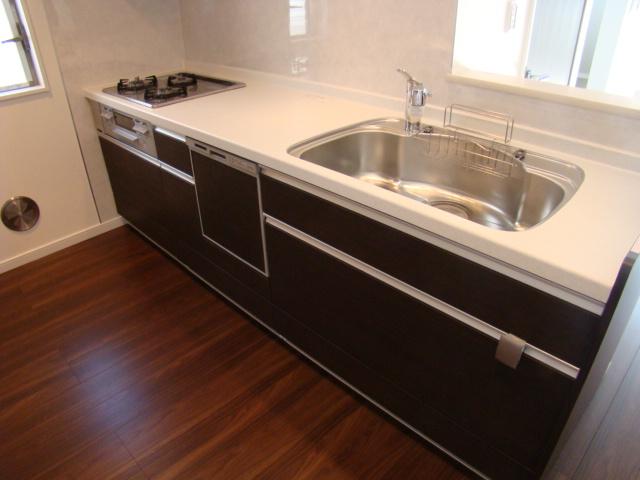 Same specifications photo (kitchen). Same specifications