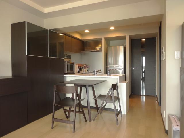 Kitchen. Indoor (12 May 2013) Shooting