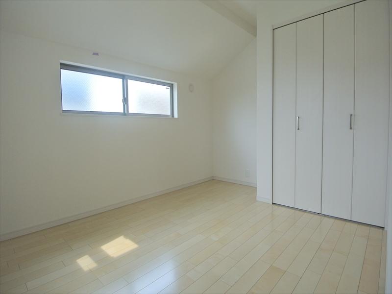 Non-living room. Local (August 2013) Shooting