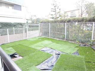 Balcony. Private garden
