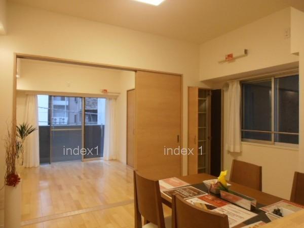 Living. It is a quiet indoor environment