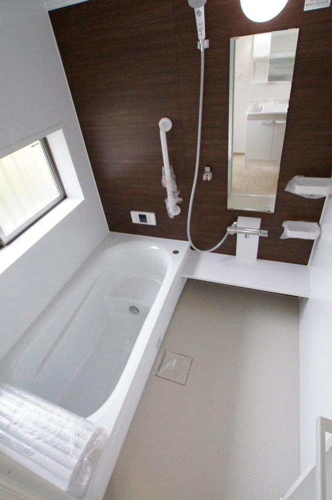 Bathroom. Bathroom with a strong ally window of ventilation