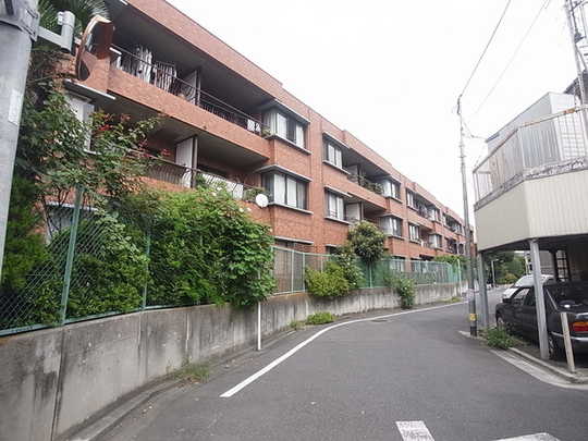 Local appearance photo