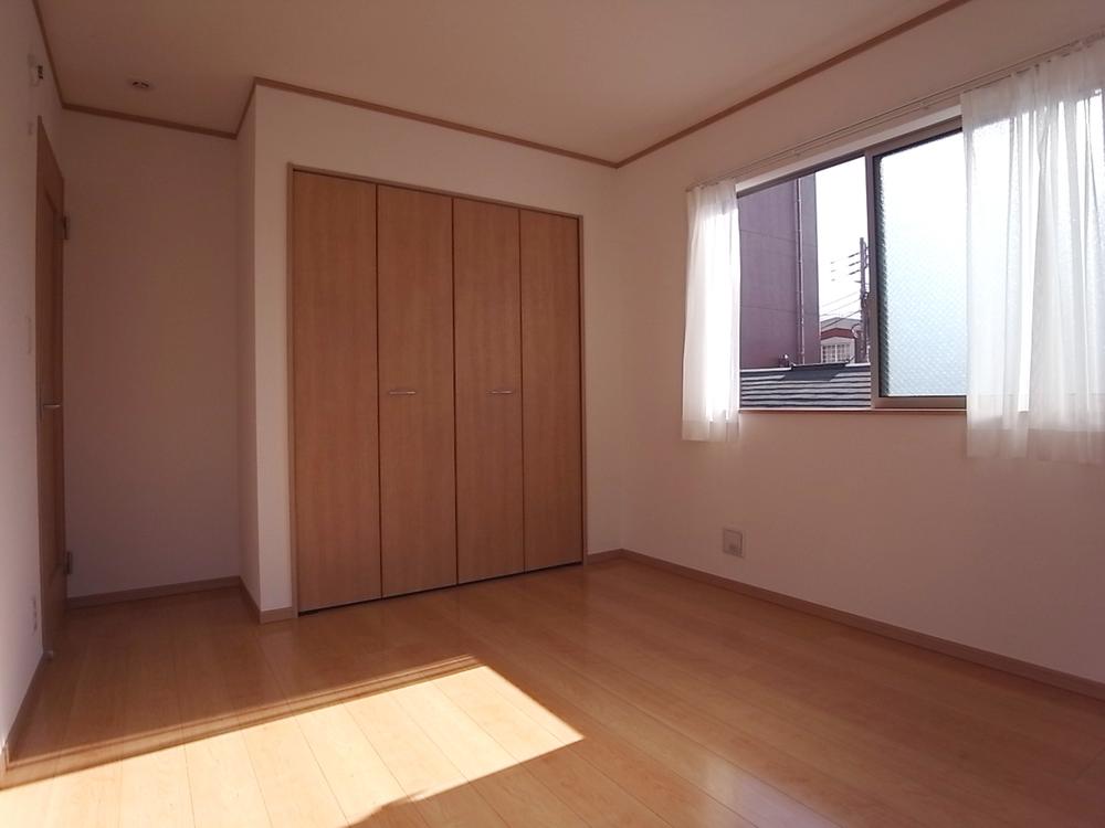 Same specifications photos (Other introspection). Western-style construction cases