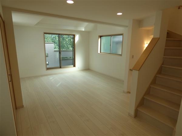 Living. Living 2013 / 10 shooting