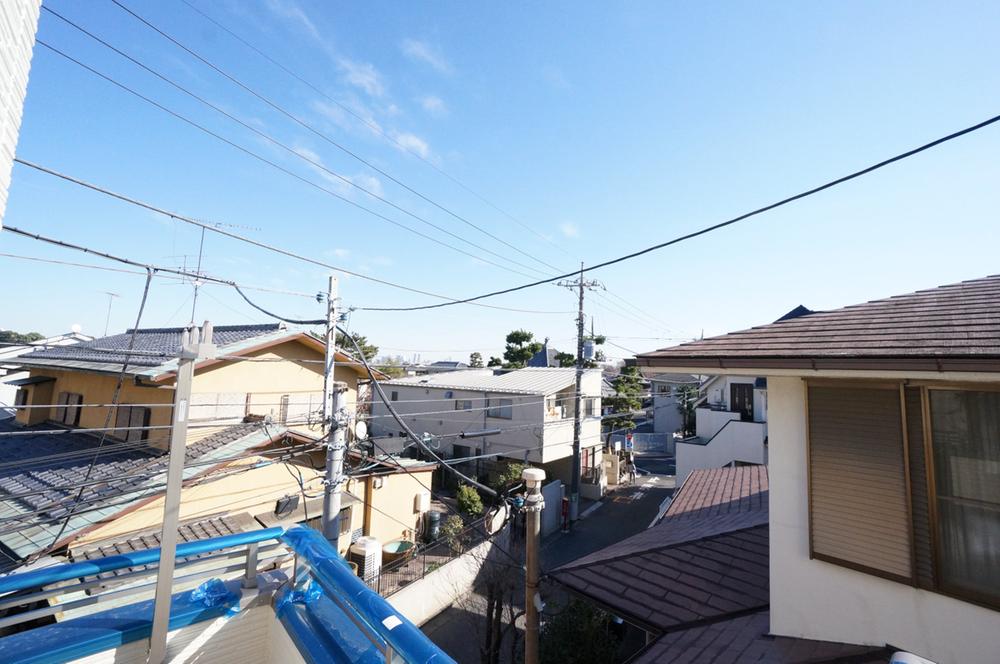 View photos from the dwelling unit. Since it has become on a hill, View is good