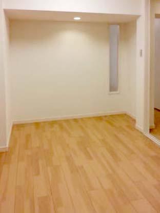 Non-living room. Services Room about 4 Pledge