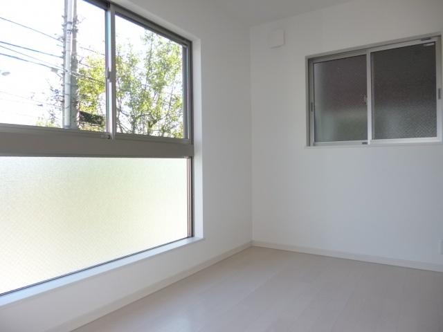 Non-living room. Second floor ・ LDK next