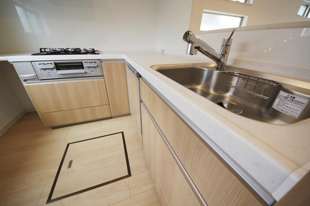 Building plan example (introspection photo). Takara Standard party systems Kitchen