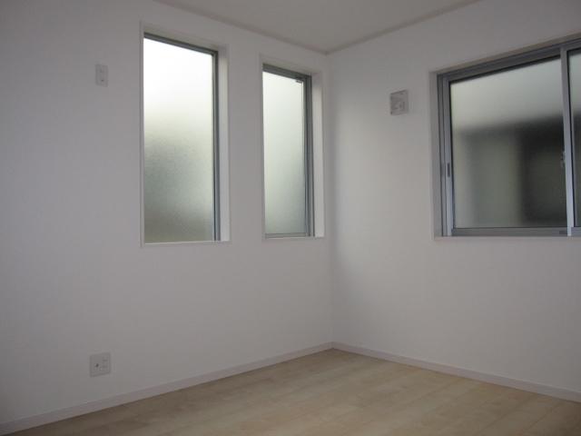 Non-living room. C Building Western-style