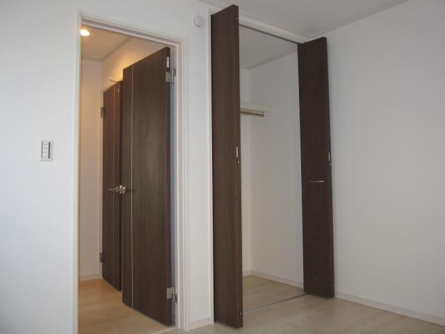 Non-living room. C Building Western-style