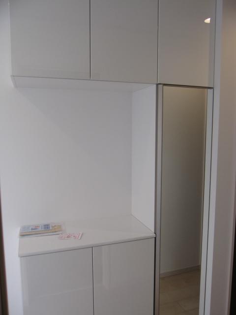 Receipt. C Building entrance storage