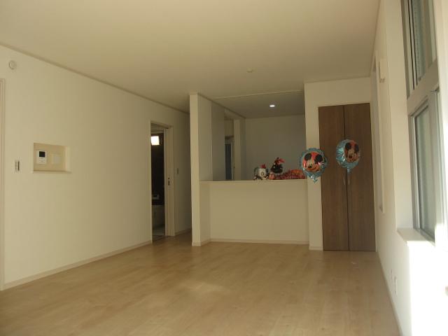 Living. B Building LDK