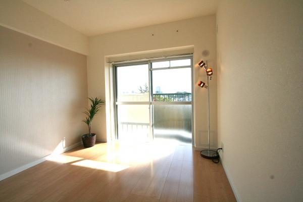 Non-living room