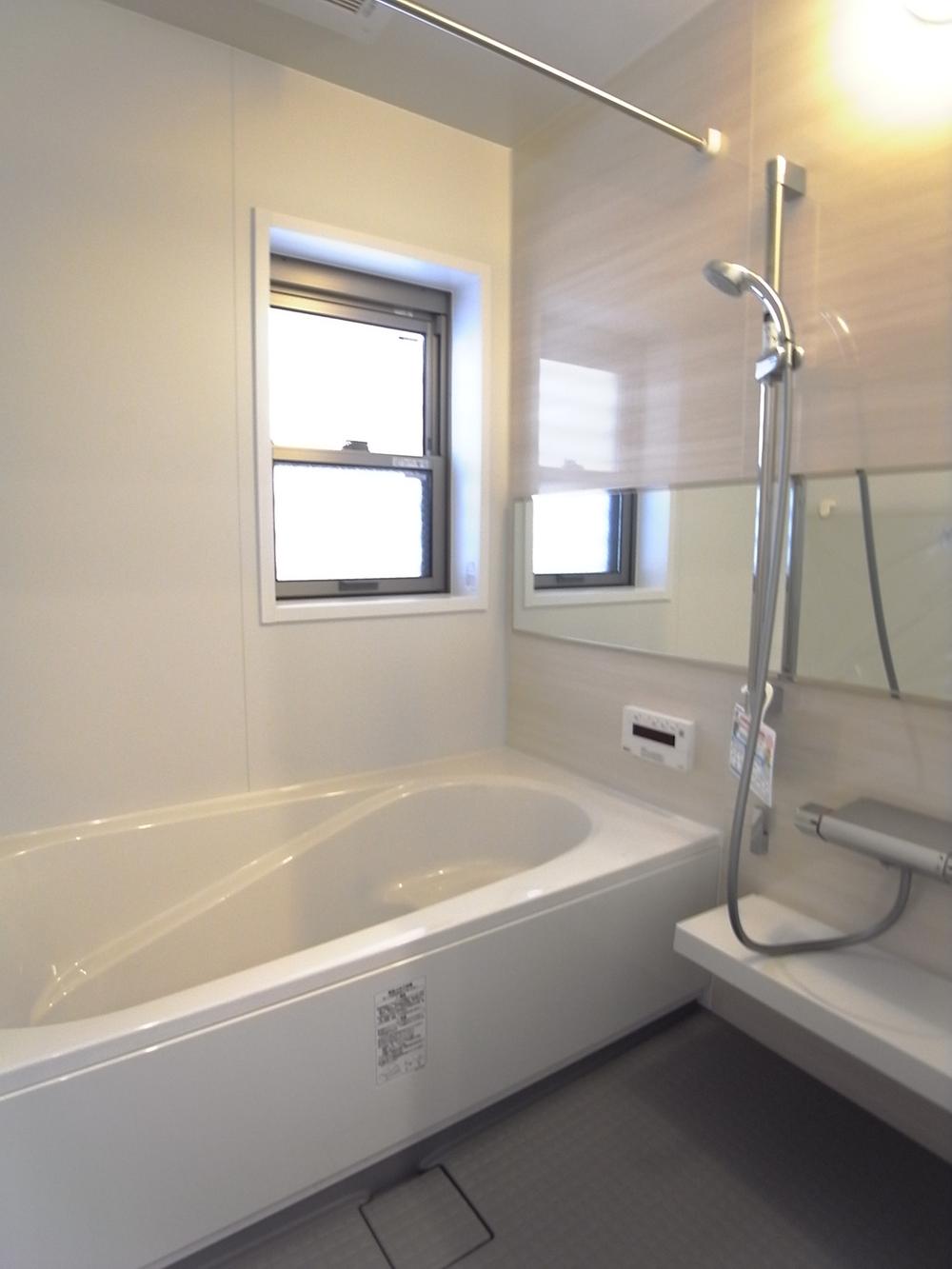 Same specifications photo (bathroom)