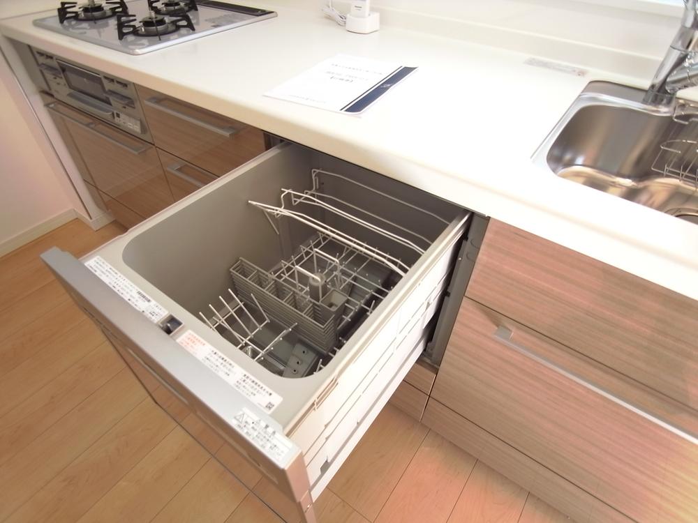 Same specifications photo (kitchen)