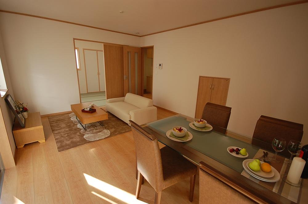 Living. Same specifications