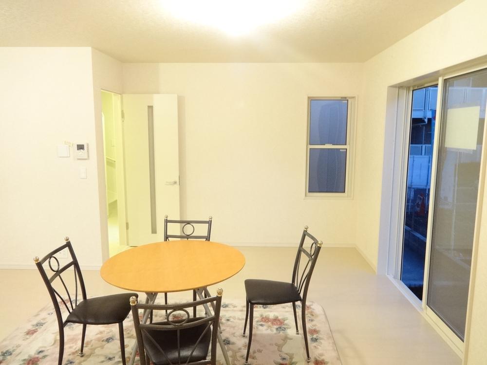 Living. Indoor (11 May 2013) Shooting