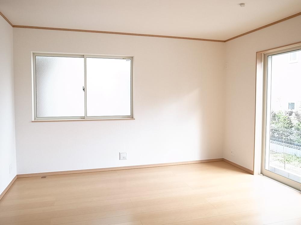 Living. LDK13 Pledge