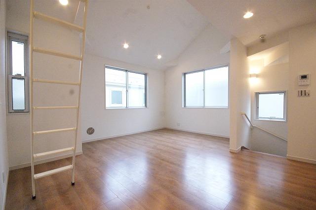 Living. A Building room (November 2013) Shooting