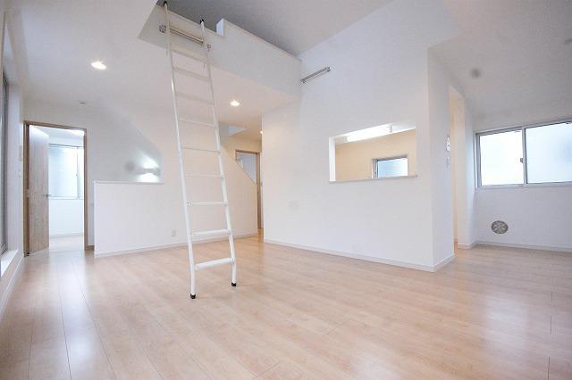 Living. B Building room (November 2013) Shooting