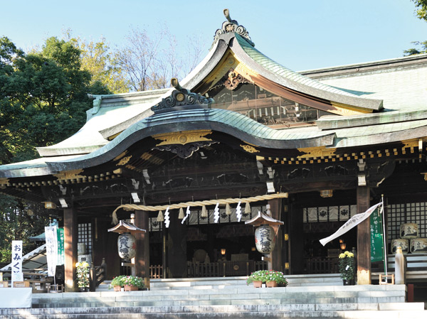 Surrounding environment. Omiya Hachiman (about 570m ・ An 8-minute walk)