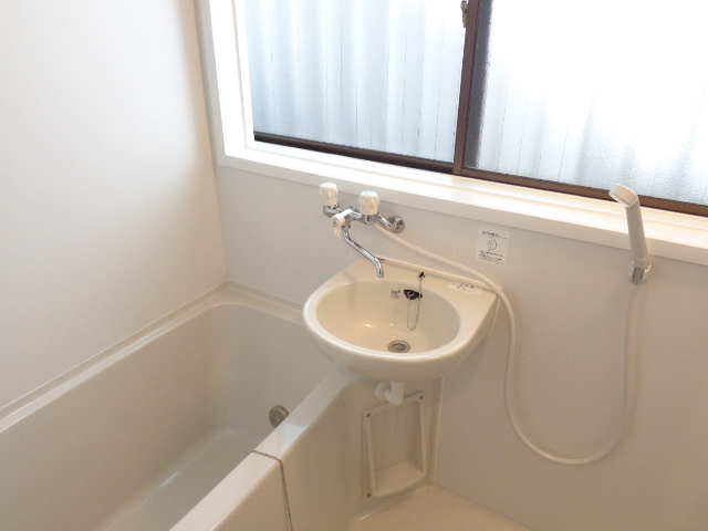 Other. Eco-full shower function bathroom! With reheating function ☆