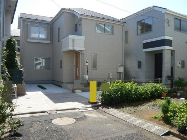 Local photos, including front road