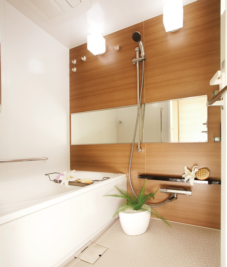 Bathing-wash room.  [Bathroom] Mist sauna with bathroom heating dryer and Otobasu etc., Advanced equipment to heal the body and mind were available.