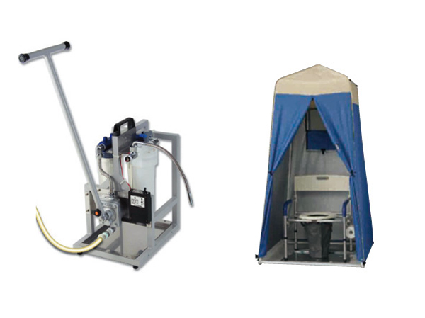 earthquake ・ Disaster-prevention measures.  [Disaster prevention equipment] In preparation for when the event of a disaster, "Manhole toilet (on the right in the photo)," Ya, The warehouse is equipped with a "water purifier (left)," "tool set" has been provided in the common areas. Also to distribute the disaster prevention bag that contains the such as "portable radio" to the door to door. (Same specifications)