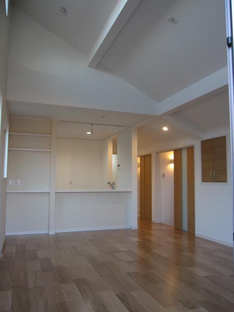 Living. Indoor (12 May 2013) Shooting