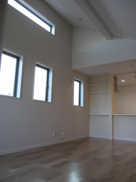 Living. Indoor (12 May 2013) Shooting