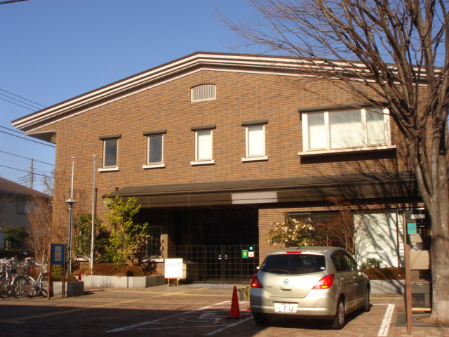 library. 207m to Suginami Ward Shimo Igusa Library (Library)