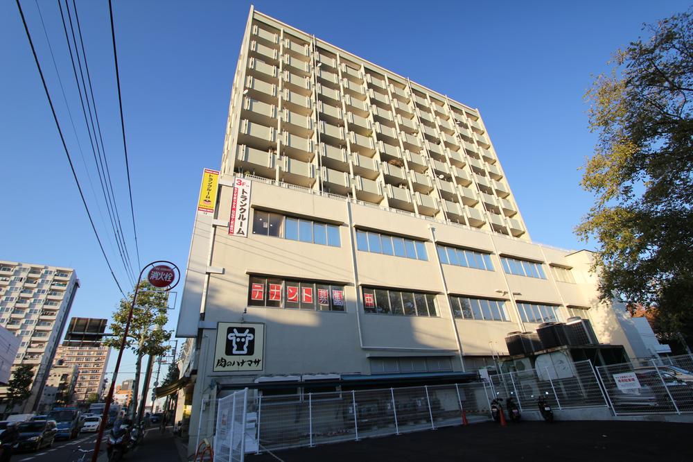 Local appearance photo. Tokyo Metro Marunouchi Line "Honancho station" 4 minutes top floor 12 floor walk Exposure to the sun ・ View good ☆