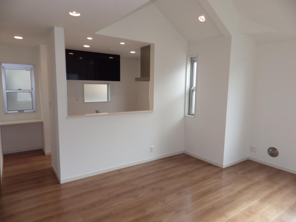 Living. Indoor (12 May 2013) Shooting