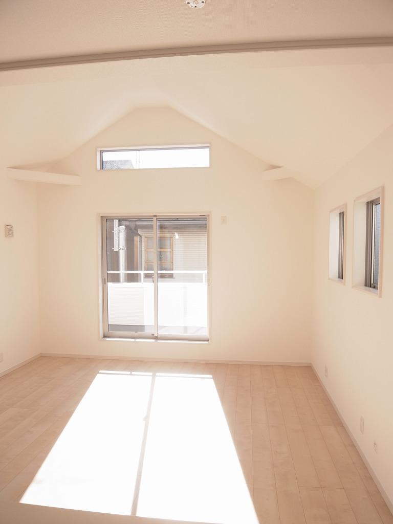 Living. C Building: Living