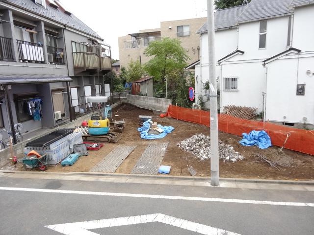 Local appearance photo. Site (under construction) December 2013 shooting