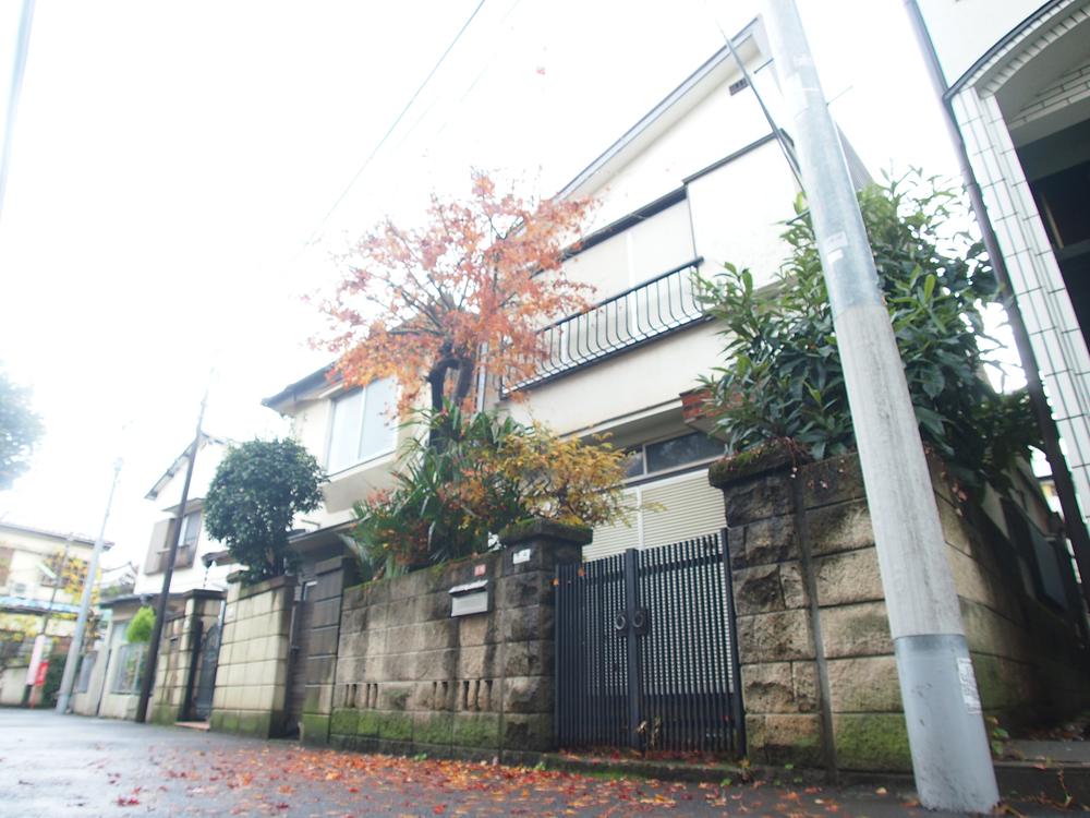 Local land photo. Local (12 May 2013) Shooting